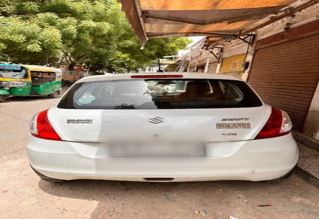 https://images10.gaadi.com/usedcar_image/4572083/original/774953a4-545f-462a-ba3a-a5a0f254d769.?imwidth=6402