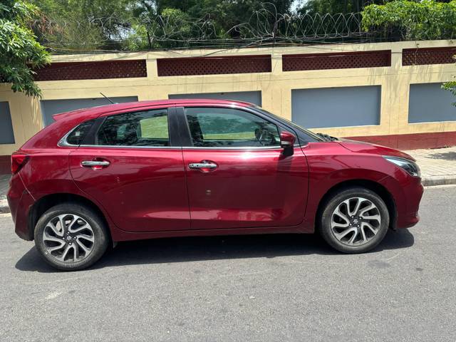 https://images10.gaadi.com/usedcar_image/4572100/original/18e336c3f32d32c7234f0587e31a0c1f.jpg?imwidth=6401