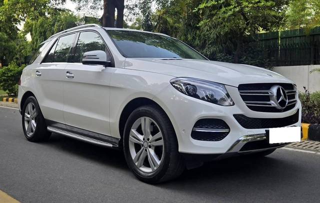 https://images10.gaadi.com/usedcar_image/4572141/original/processed_52c569483427898f51888cbd4d0d17c3.jpg?imwidth=6400