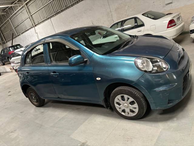 https://images10.gaadi.com/usedcar_image/4572166/original/b934f72adc8e9bb4e093fa3dae3731e8.jpg?imwidth=6400