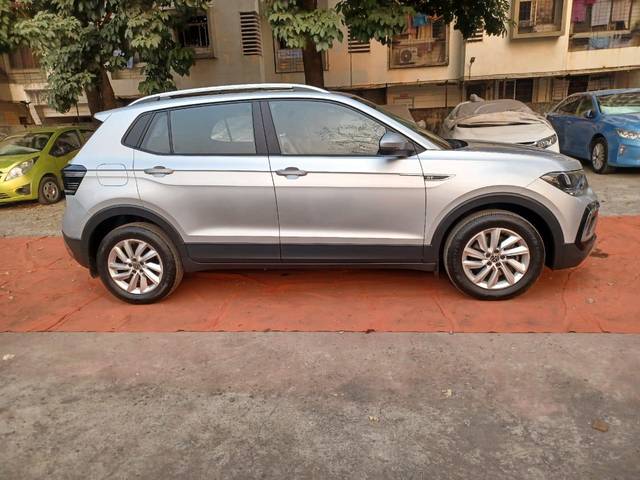 https://images10.gaadi.com/usedcar_image/4572168/original/cfb62c23e7d12eb2997ff410e8405297.jpeg?imwidth=6401