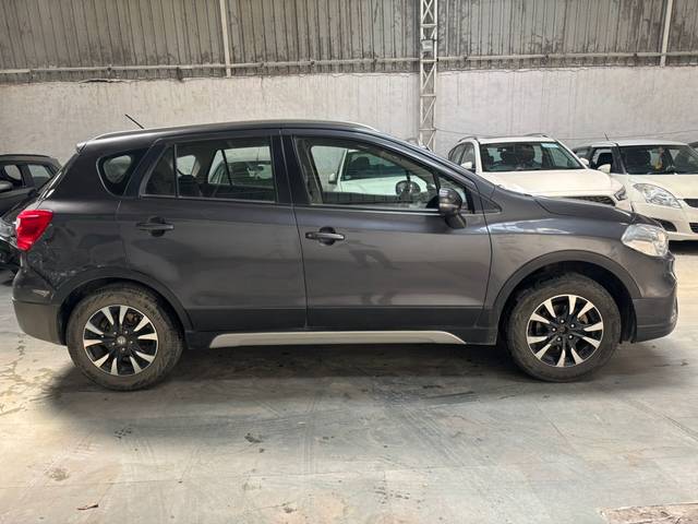 https://images10.gaadi.com/usedcar_image/4572182/original/790dc29c79f5c42946bf6877610645e5.jpg?imwidth=6401