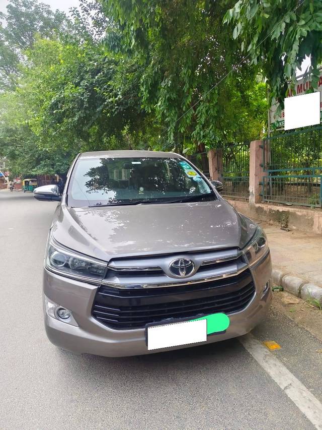 https://images10.gaadi.com/usedcar_image/4572198/original/processed_fed334e55cbd91d60590d1cc35638d0b.jpg?imwidth=6400