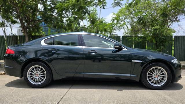 https://images10.gaadi.com/usedcar_image/4572210/original/ad9919c051280efef2d941e083f2f348.jpg?imwidth=6401