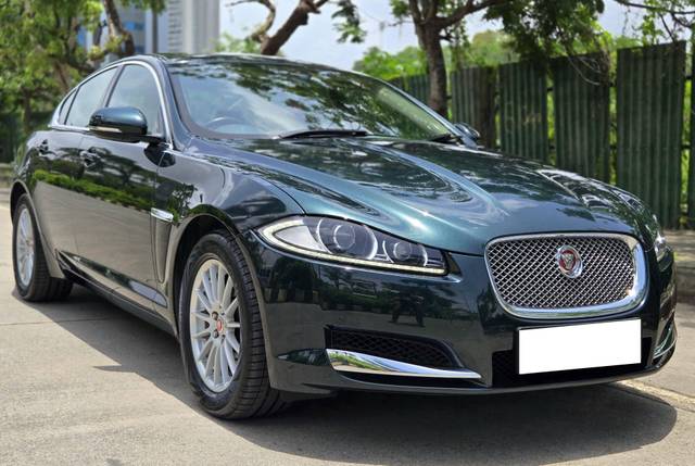 https://images10.gaadi.com/usedcar_image/4572210/original/processed_9e22718c576e52130415eabc41adece5.jpg?imwidth=6400