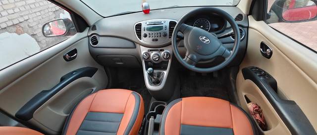 https://images10.gaadi.com/usedcar_image/4572224/original/7041e66af2584a84f8a3a3d0d82d38e7.jpg?imwidth=6402