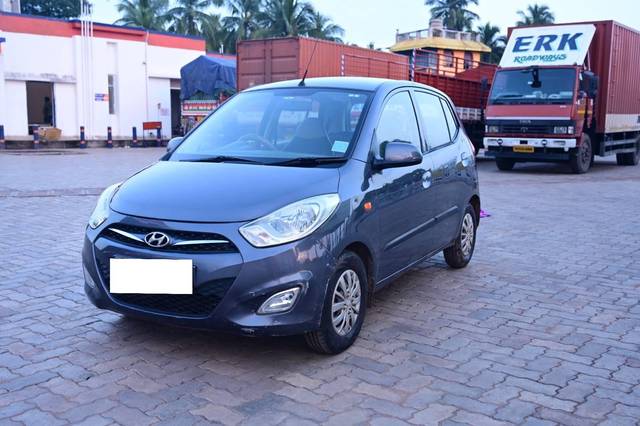 https://images10.gaadi.com/usedcar_image/4572238/original/processed_a887a3c234a44a5a7fbf7b1ba9dbe3d7.jpg?imwidth=6400