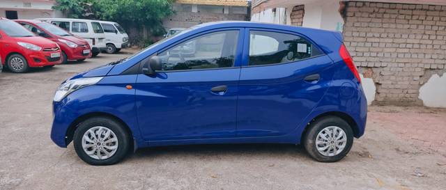 https://images10.gaadi.com/usedcar_image/4572244/original/0487ef72503260bf956f4653d5dfdc6e.jpg?imwidth=6402