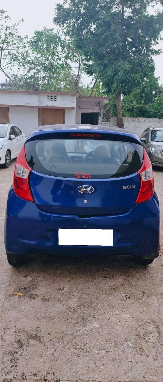https://images10.gaadi.com/usedcar_image/4572244/original/processed_6514ecf7e432892beaabf7d12e2bef5c.jpg?imwidth=6401