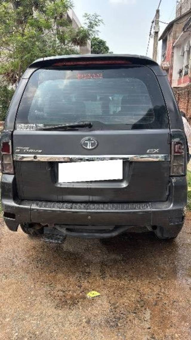 https://images10.gaadi.com/usedcar_image/4572245/original/processed_d0820c7e-c1dd-4ec9-ab39-4cc6578d048b.jpeg?imwidth=6401