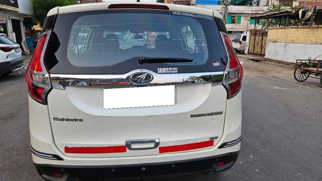 https://images10.gaadi.com/usedcar_image/4572246/original/processed_9b96e32dfaef2ca2c0e3c26c01f7518d.jpg?imwidth=6401