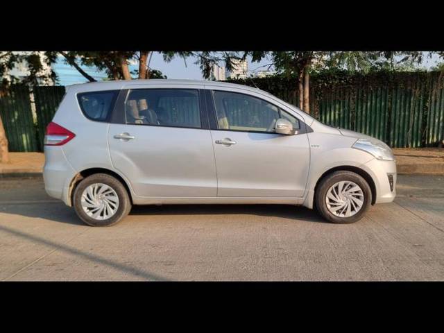 https://images10.gaadi.com/usedcar_image/4572317/original/87fe20e6ec0b504eb9fa7b25b1e813b2.jpg?imwidth=6401