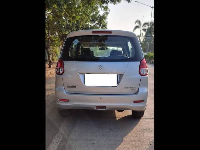 https://images10.gaadi.com/usedcar_image/4572317/original/processed_a9cb0cdcb0407831b0d3f9aeee9a2693.jpg?imwidth=6402