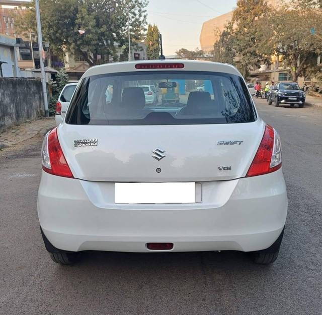 https://images10.gaadi.com/usedcar_image/4572319/original/processed_d0d003e0d00c0378d3200cfef5759d7b.jpg?imwidth=6402