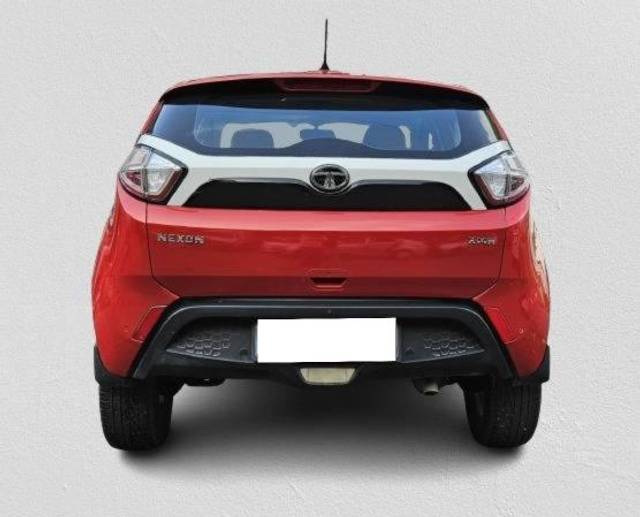 https://images10.gaadi.com/usedcar_image/4572321/original/processed_a59f8373e4f6d9cf082e1f35f43e99c7.jpg?imwidth=6401