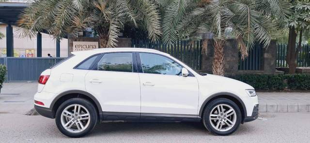 https://images10.gaadi.com/usedcar_image/4572322/original/processed_319e9c1d909f1e72e76be37ab3352d79.jpg?imwidth=6401