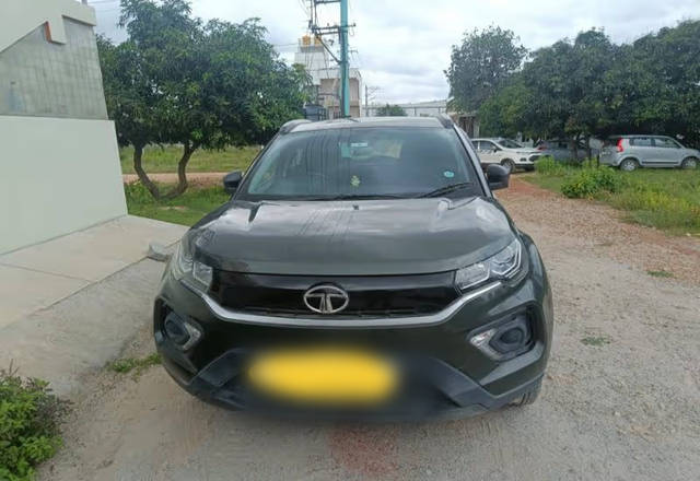 https://images10.gaadi.com/usedcar_image/4572334/original/e661272c-d6b4-4d53-96cd-211edcd0d3f5.?imwidth=6400