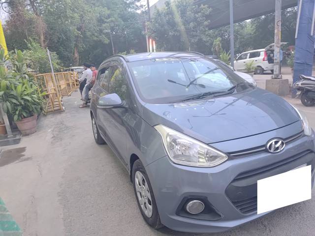 https://images10.gaadi.com/usedcar_image/4572335/original/processed_6f24d4e85efcef2a10f75b1c0ee028ff.jpg?imwidth=6400