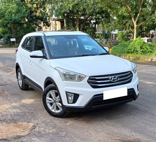 https://images10.gaadi.com/usedcar_image/4572339/original/processed_630ab53231c739eafb249ba3188c2494.jpg?imwidth=6400