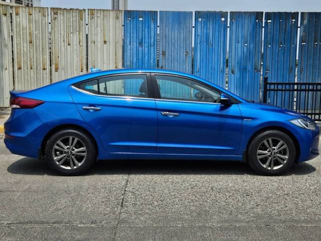 https://images10.gaadi.com/usedcar_image/4572357/original/41bd11672bd9eca0e899705b5dc7fb54.jpg?imwidth=6401