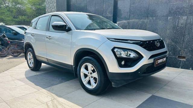 https://images10.gaadi.com/usedcar_image/4572358/original/processed_14d284a1d8ca811aeb764ae31a141929.jpg?imwidth=6400