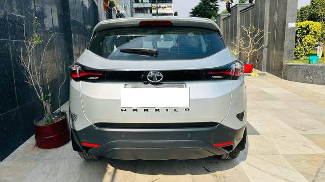 https://images10.gaadi.com/usedcar_image/4572358/original/processed_df4b5c21ee3d3eb501dd6554d963299e.jpg?imwidth=6402
