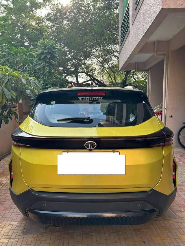 https://images10.gaadi.com/usedcar_image/4572369/original/processed_9ac40dc5f566fa8f9d1de5b2993abc0e.jpeg?imwidth=6402