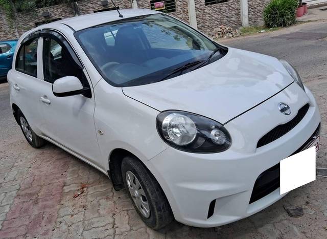 https://images10.gaadi.com/usedcar_image/4572378/original/processed_894d55532a024930ef41d9ccc89146f4.jpg?imwidth=6401
