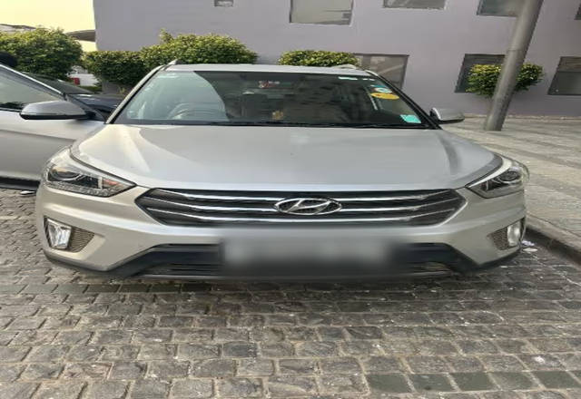 https://images10.gaadi.com/usedcar_image/4572380/original/8fed8714-412c-48e8-8196-16177e6ad085.?imwidth=6400