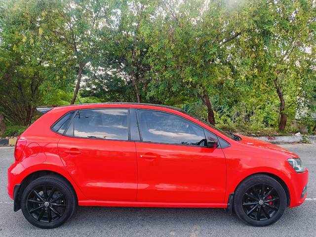 https://images10.gaadi.com/usedcar_image/4572400/original/3d0d2ffdf15633b4b4f5def6812d4140.jpg?imwidth=6401