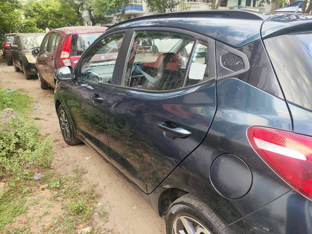 https://images10.gaadi.com/usedcar_image/4572402/original/processed_f8c594406ca92b11c7dbef8a86326db3.jpg?imwidth=6401
