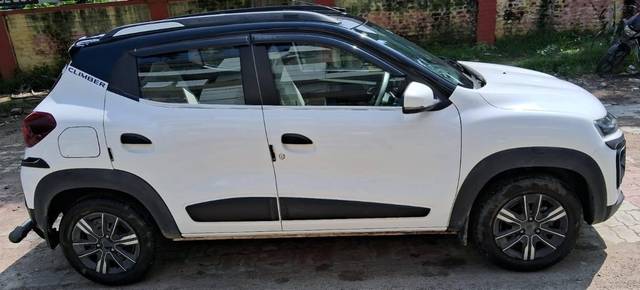 https://images10.gaadi.com/usedcar_image/4572418/original/processed_d770b6e78fdb45ba9947c638ff1600ef.jpg?imwidth=6401