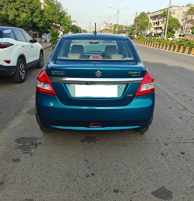https://images10.gaadi.com/usedcar_image/4572491/original/processed_62319e41a1a585572af97a74f781fd72.jpg?imwidth=6401