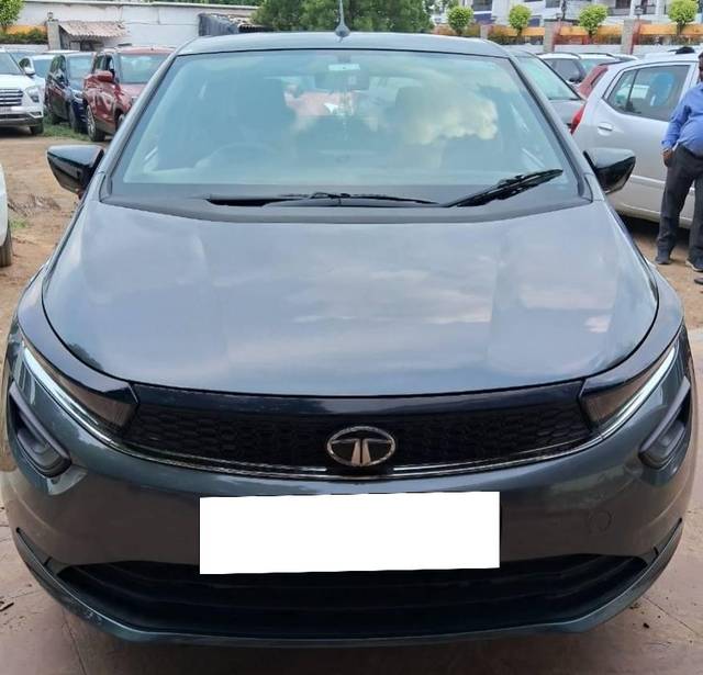 https://images10.gaadi.com/usedcar_image/4572495/original/processed_07bda697d6d395c0a81c2808dc28e97c.jpg?imwidth=6400