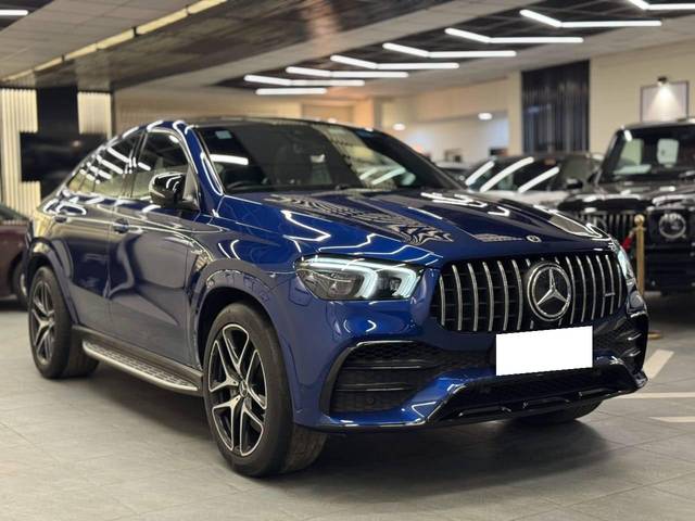 https://images10.gaadi.com/usedcar_image/4572497/original/processed_5dedc4855a8e5a664976460bd93f1128.jpg?imwidth=6400