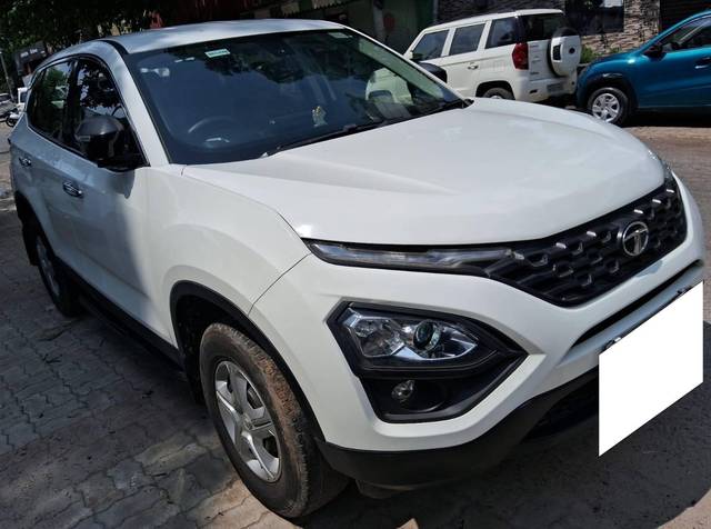 https://images10.gaadi.com/usedcar_image/4572502/original/processed_2030ab6dc6d8987bb03941fceb223232.jpg?imwidth=6401