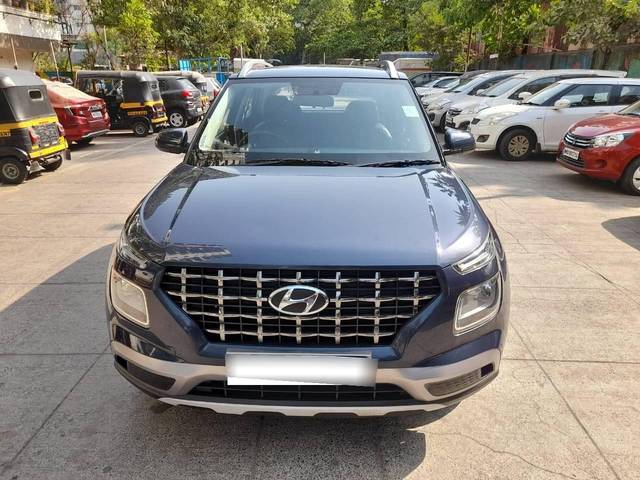 https://images10.gaadi.com/usedcar_image/4572514/original/processed_d4d5cfacb0477572d8cbca9fadc9b61c.jpg?imwidth=6401