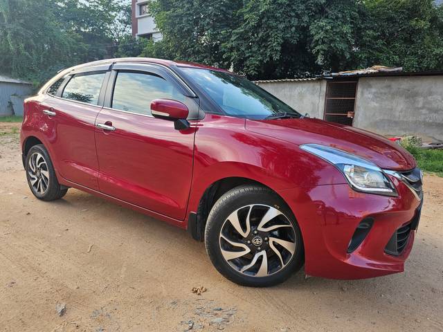 https://images10.gaadi.com/usedcar_image/4572526/original/e9c728baf16a375a6f9e63be8a521cc1.jpg?imwidth=6400