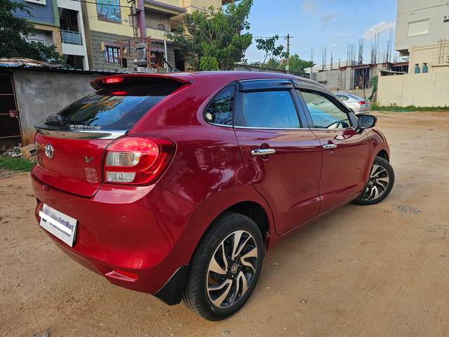 https://images10.gaadi.com/usedcar_image/4572526/original/processed_2c451a4a74fc2f9df43d9dd4fd9f972f.jpg?imwidth=6402