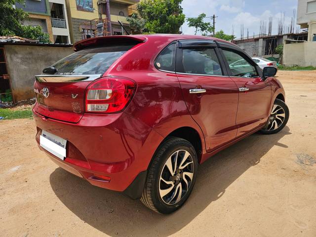 https://images10.gaadi.com/usedcar_image/4572526/original/processed_d489b708f5626fe799290611b287627c.jpg?imwidth=6402