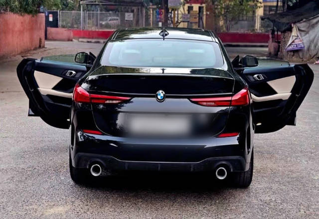 https://images10.gaadi.com/usedcar_image/4572535/original/3974c90b-9545-410e-aa15-a54072c7debb.?imwidth=6400