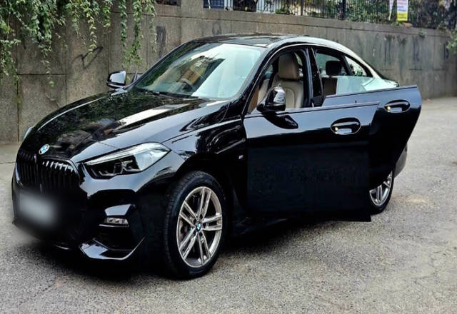 https://images10.gaadi.com/usedcar_image/4572535/original/510c0b29-6071-47a5-bd29-bab9de7bb94e.?imwidth=6402