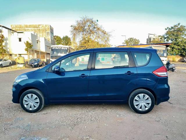 https://images10.gaadi.com/usedcar_image/4572542/original/processed_edefde16a9352d6648aaddd54d7b3297.jpg?imwidth=6402