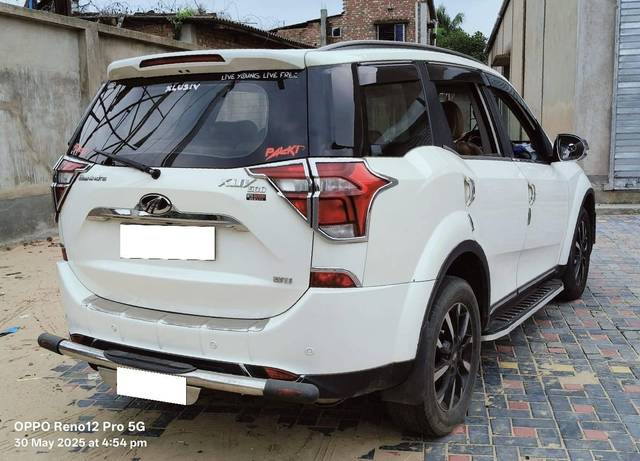 https://images10.gaadi.com/usedcar_image/4572553/original/processed_6ce799b2567d8ceb71a784708e3484a9.jpg?imwidth=6401