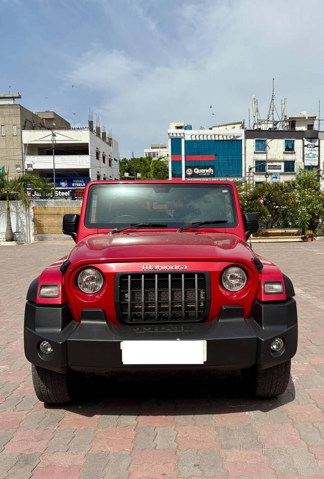 https://images10.gaadi.com/usedcar_image/4572558/original/processed_0ff48eaa295767c4226ce99dd9775d94.jpg?imwidth=6400