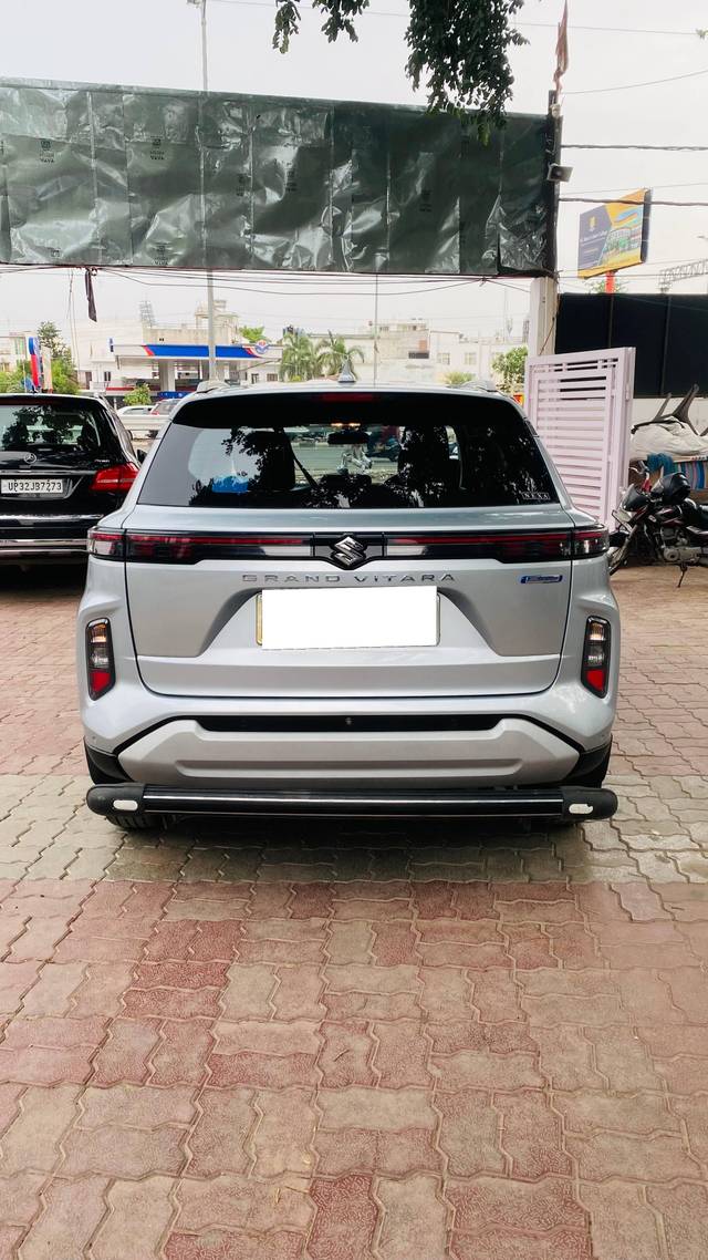https://images10.gaadi.com/usedcar_image/4572559/original/processed_3d3a634c-c58a-4b71-a583-64f7e00513f6.jpg?imwidth=6402