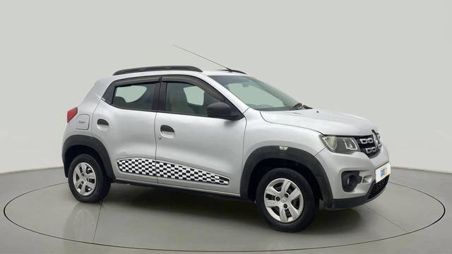 https://images10.gaadi.com/usedcar_image/4572564/original/bfa3cd1edb4ee485e7db0b0b8dd92fee.jpg?imwidth=6400