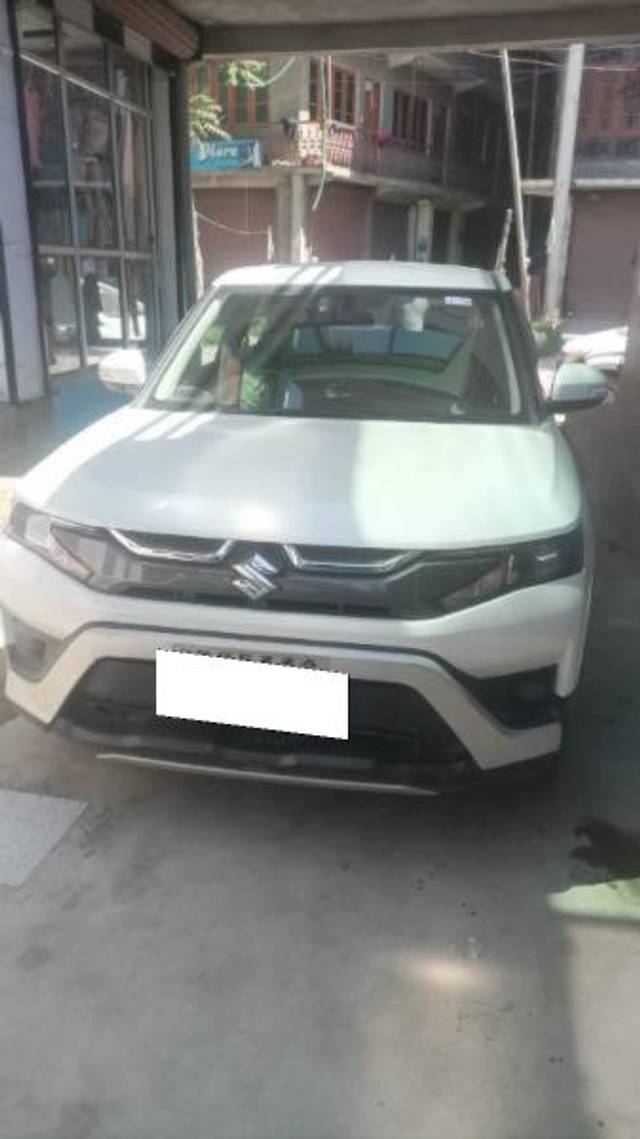 https://images10.gaadi.com/usedcar_image/4572612/original/processed_a5642a66-0520-4e81-8d59-56727419c592.jpg?imwidth=6400