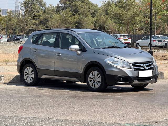 https://images10.gaadi.com/usedcar_image/4572615/original/processed_ed74c473-75a8-4133-8cf1-97f45a0ebc63.jpg?imwidth=6400