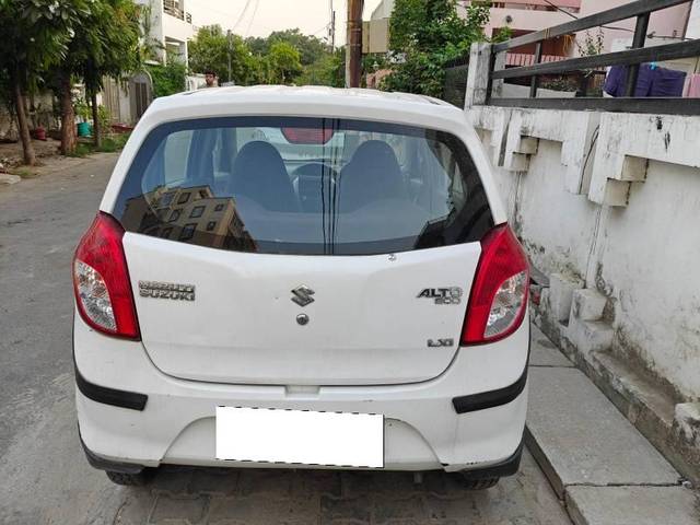 https://images10.gaadi.com/usedcar_image/4572617/original/processed_0bd3ffa4-4ce4-4764-8e76-1c2831df15df.jpg?imwidth=6401
